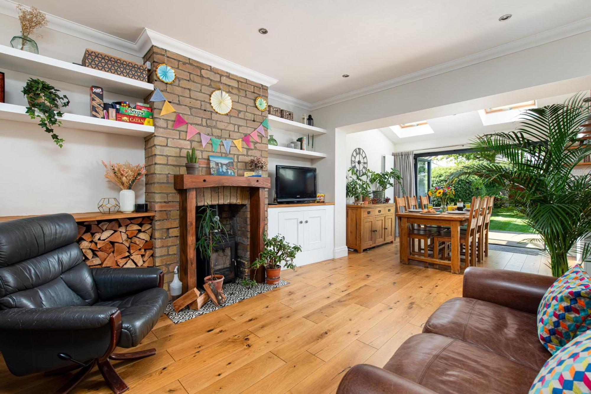Charming Family Home With Stoves, Garden & Parking Bristol Kültér fotó